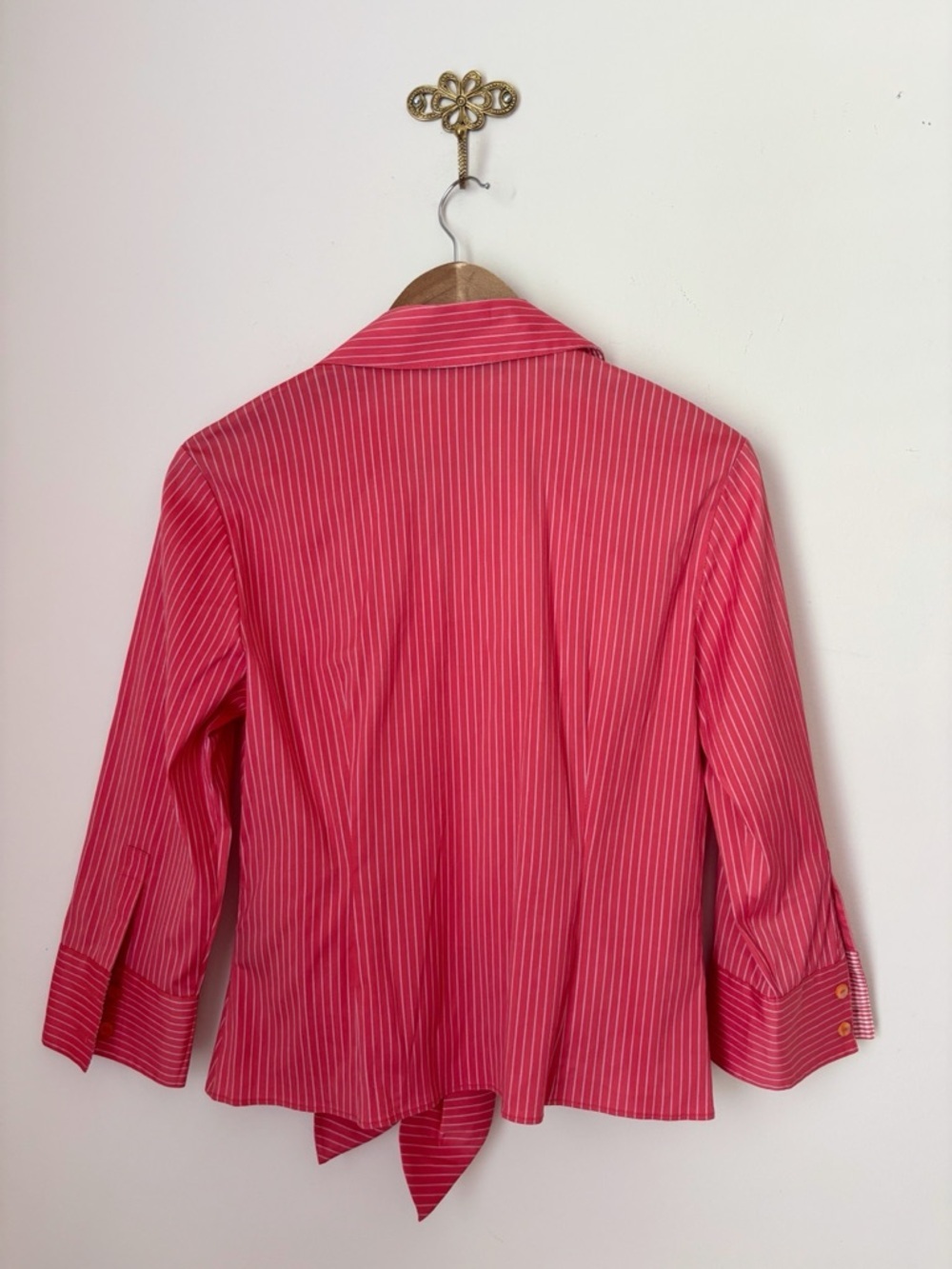 Lafayette 148 Pink Striped Buckle Front Shirt Sz 6 Summer Coastal - Picture 5 of 8